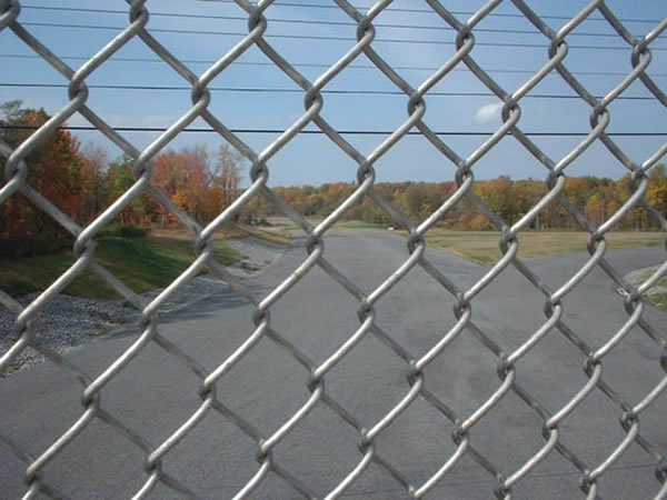 TM Exterior Solutions LLC services in South Guthrie, TN